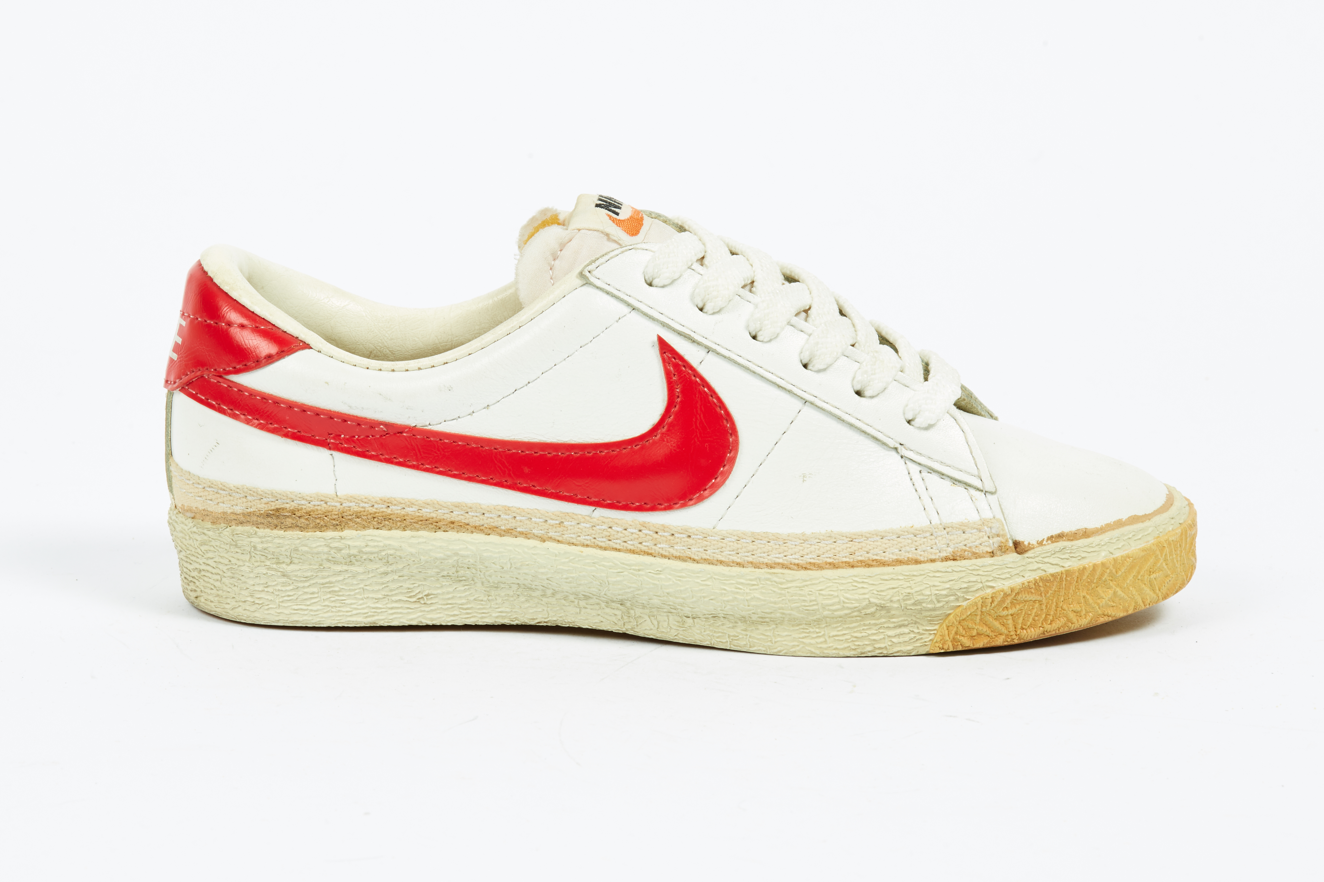 Vintage late 70s Nike Blazer Low 
